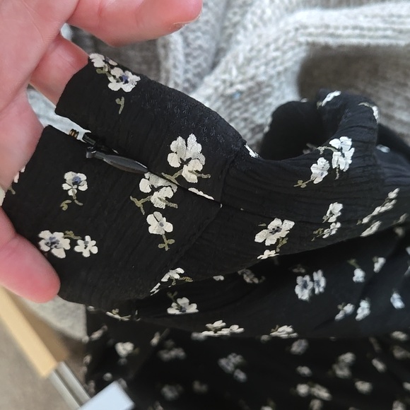 Sezane Floral Blouse and Skirt Set, GUC, French Chic, Quiet Luxury Paris - Picture 9 of 12